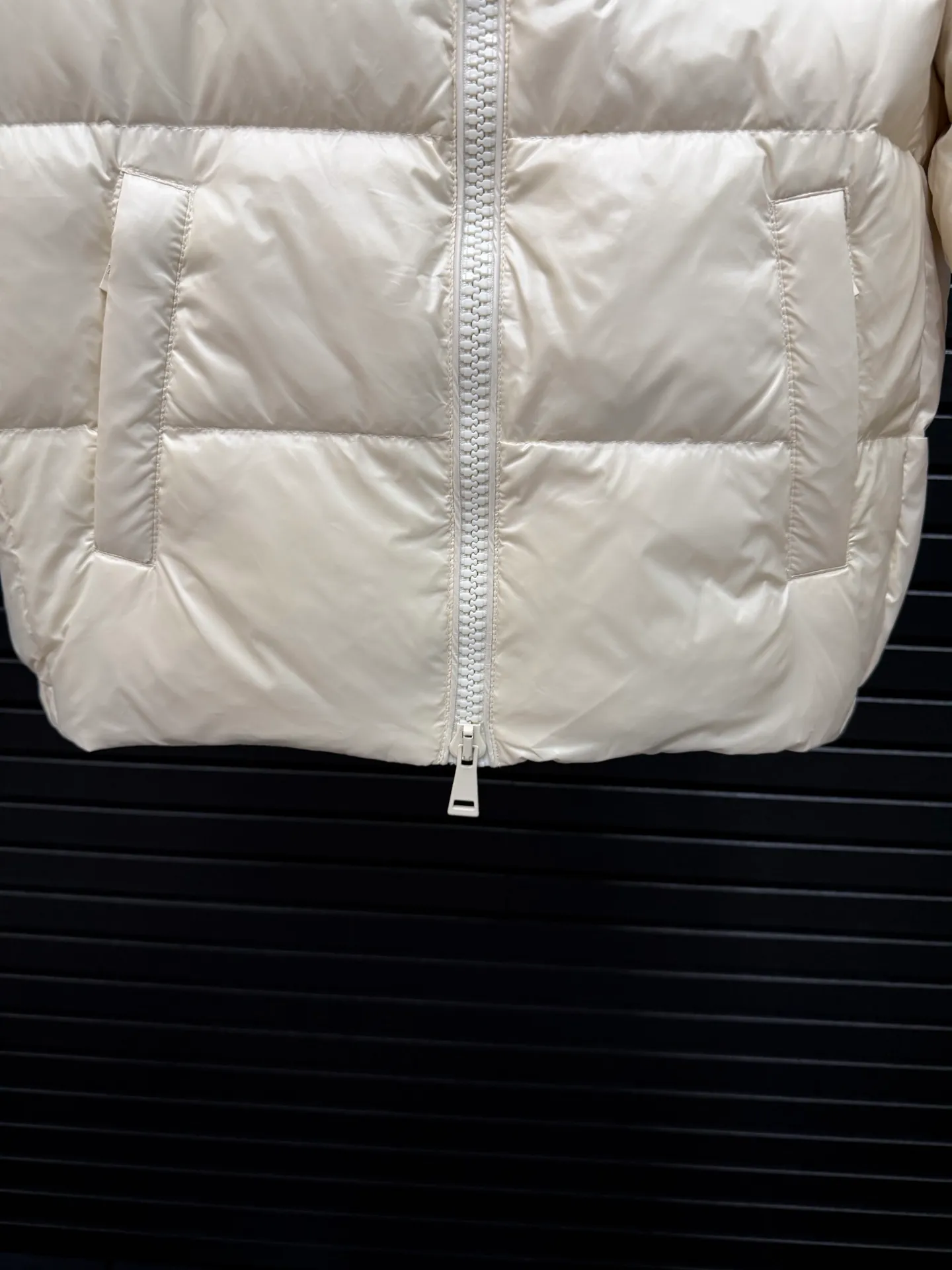 Moncler Andro ， ， 。 ， ， 1:1 ， ： / / Blue/Black Size：123